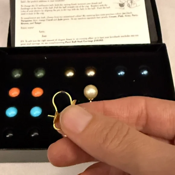 Vintage Joan Rivers Ten Color Leverback Pearl Stud Earrings Set - Picture 3 of 8